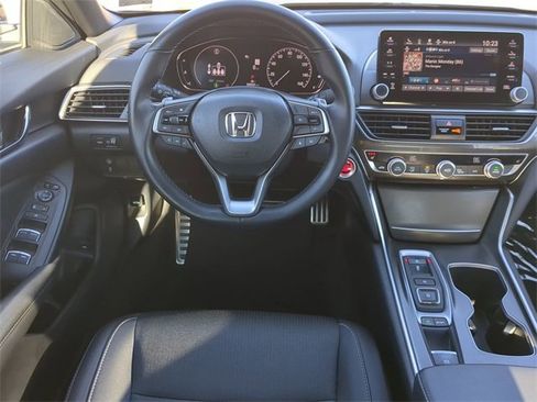 Used 2021 Honda Accord Sport image 14