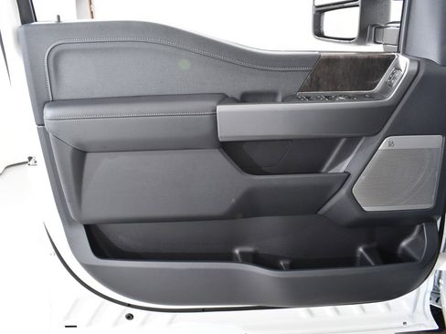 New 2026 Ford F350 Lariat w/ Black Appearance Package image 26