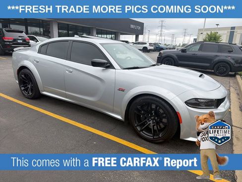 Used 2023 Dodge Charger Scat Pack RWD image 3