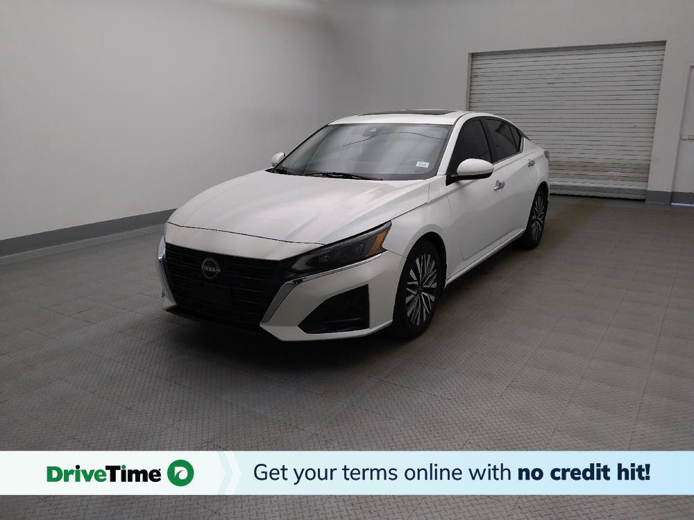 Used 2023 Nissan Altima 2.5 SV w/ SV Premium Package FWD image 1