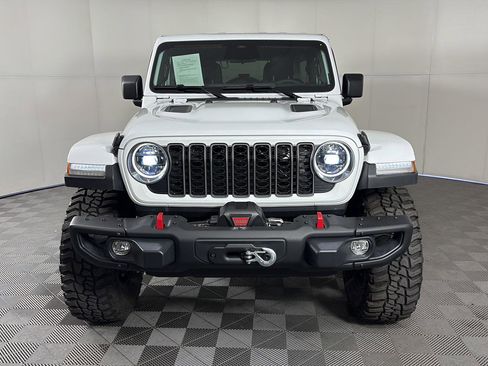 Used 2026 Jeep Wrangler Unlimited Rubicon w/ Steel Bumper Group image 4