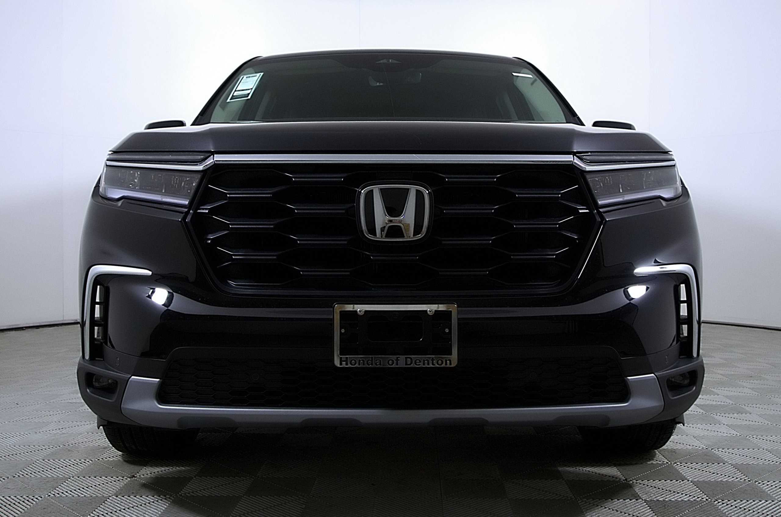 Used 2025 Honda Pilot EX-L image 5