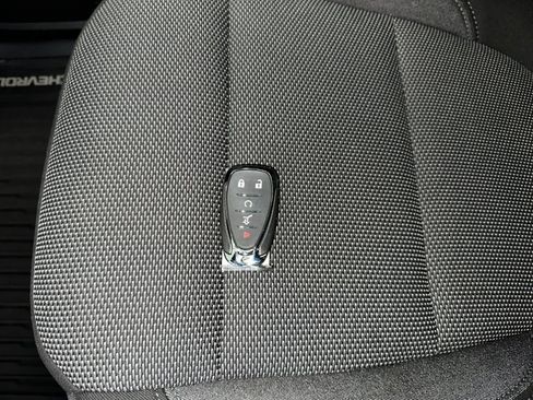 Certified 2023 Chevrolet Traverse LT image 4