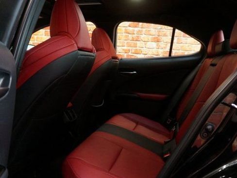 Used 2022 Lexus UX 250h F Sport w/ F Sport Premium Package image 32