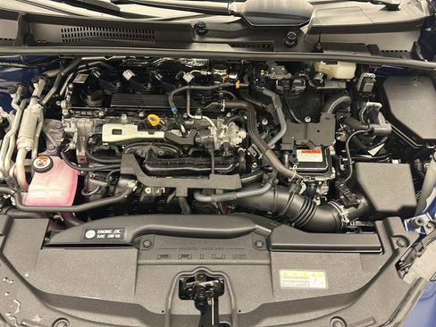 Used 2024 Toyota Prius Prime Premium w/ Advanced Technology Package FWD image 32
