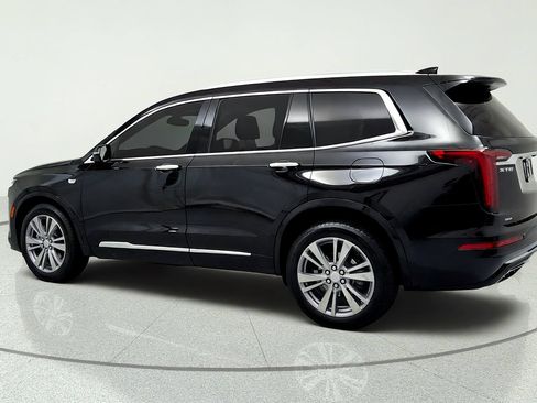 Certified 2024 Cadillac XT6 Premium Luxury w/ LPO, Floor Liner Package AWD/4WD image 3