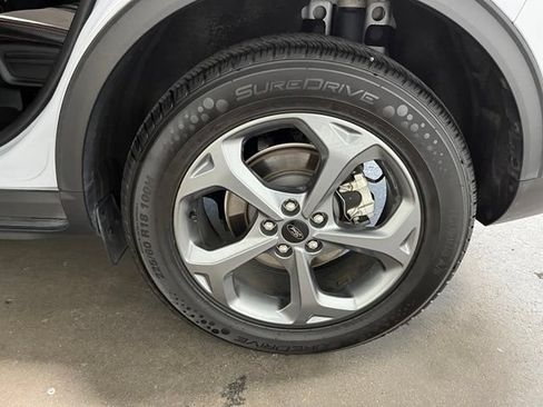 Used 2025 Ford Escape ST-Line Select AWD/4WD image 23