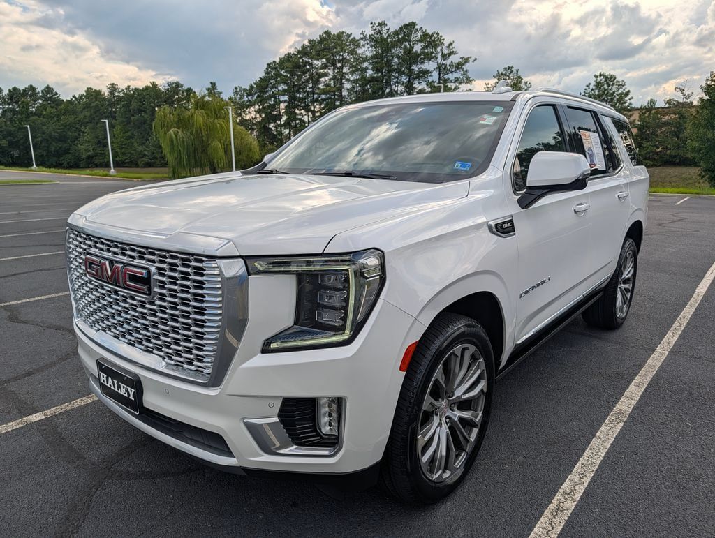 Used 2021 GMC Yukon Denali w/ Denali Premium Package AWD/4WD image 29