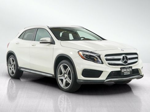 Used 2015 Mercedes-Benz GLA 250 4MATIC image 7
