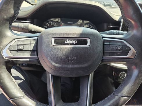 Used 2022 Jeep Compass Latitude w/ Convenience Group AWD/4WD image 18