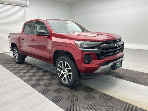 Certified 2023 Chevrolet Colorado Z71 w/ Z71 Convenience Package 2 AWD/4WD image 7
