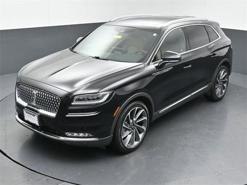 Certified 2023 Lincoln Nautilus Reserve w/ Equipment Group 202A image 48