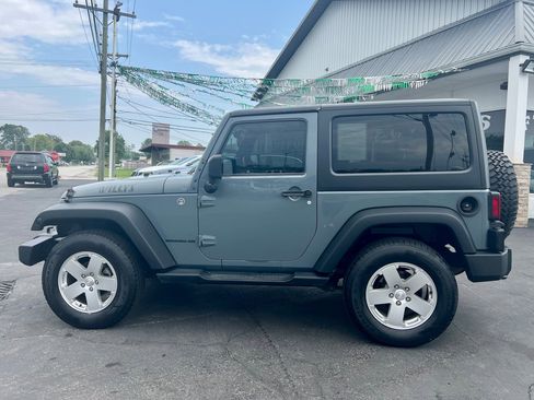 Used 2014 Jeep Wrangler Sport AWD/4WD image 8