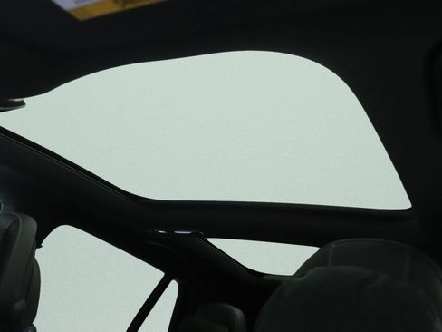 New 2026 Mercedes-Benz EQS 400 4MATIC SUV image 9