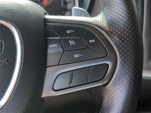 Used 2022 Dodge Challenger R/T Scat Pack RWD image 30
