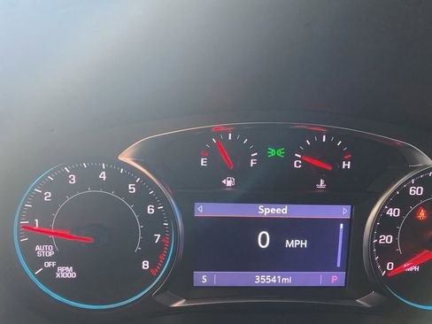 Used 2023 Chevrolet Traverse LT w/ LPO, Floor Liner Package image 4