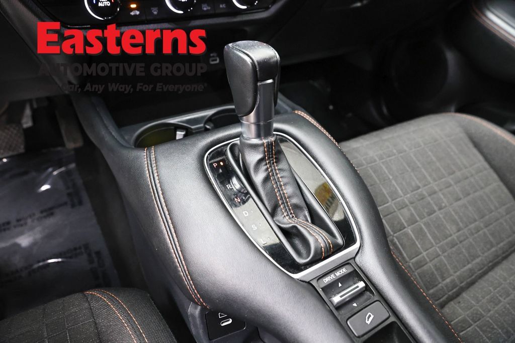 Used 2025 Honda HR-V Sport image 13