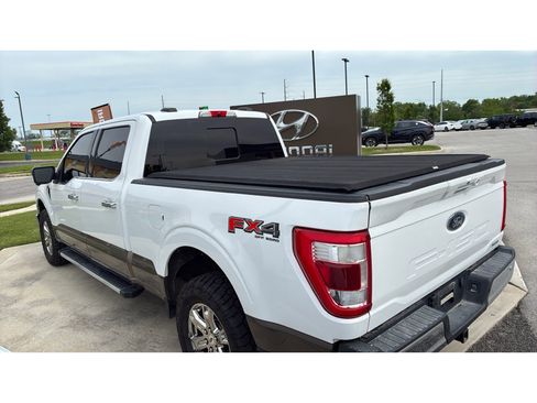Used 2021 Ford F150 Lariat AWD/4WD image 3