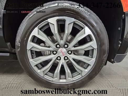 Used 2021 GMC Yukon Denali w/ Denali Premium Package image 54