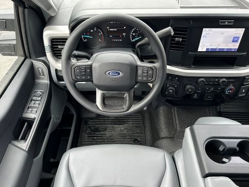 New 2026 Ford F350 XL w/ XL Chrome Package image 15