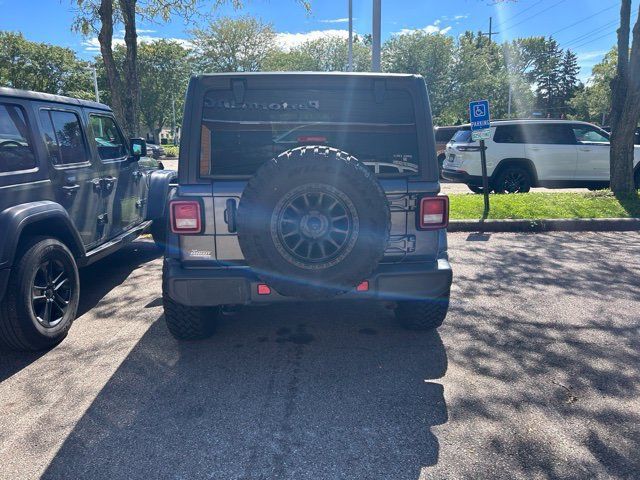 Used 2020 Jeep Wrangler Unlimited Sahara w/ Cold Weather Group AWD/4WD image 12