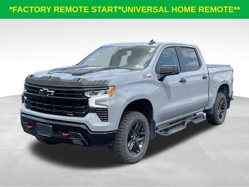 Used 2024 Chevrolet Silverado 1500 LT Trail Boss w/ Convenience Package II AWD/4WD image 3