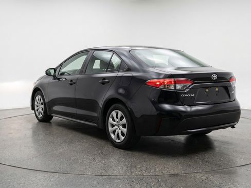 Used 2025 Toyota Corolla LE FWD image 6