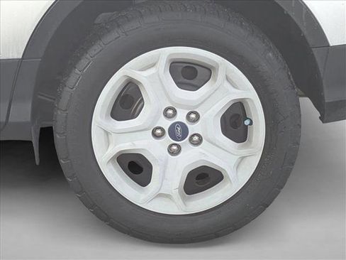 Used 2017 Ford Escape S image 17