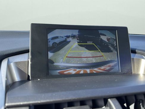 Used 2015 Lexus NX 200t 200t image 19