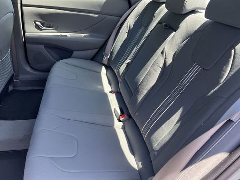 New 2026 Hyundai Elantra SEL Sport Premium FWD image 27