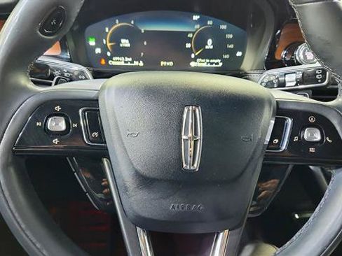 Used 2022 Lincoln Corsair Reserve FWD image 14