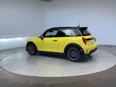 Used 2026 MINI Cooper S image 8