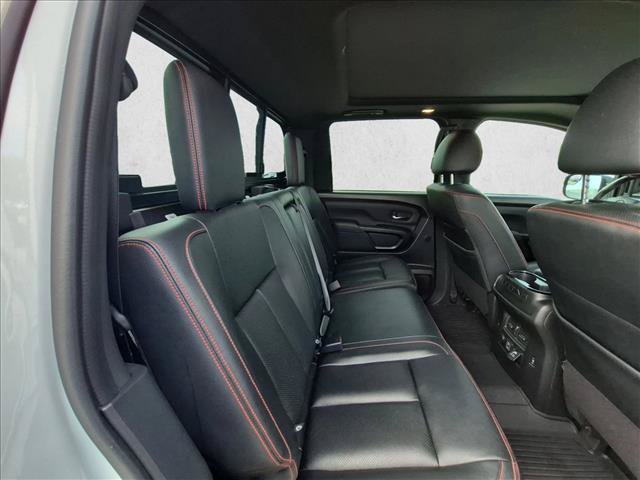 Used 2023 Nissan Titan PRO-4X w/ Pro-4x Convenience Package AWD/4WD image 18