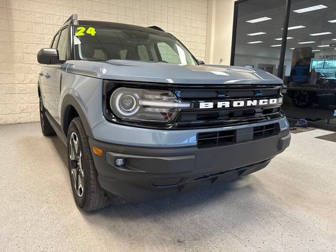 Used 2024 Ford Bronco Sport Outer Banks w/ Tech Package AWD/4WD image 37