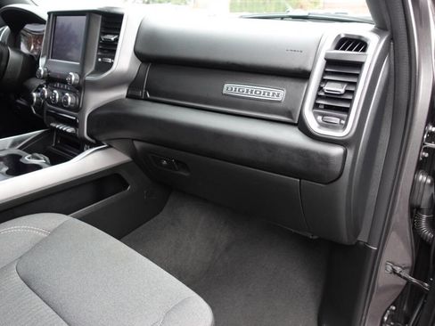 Used 2022 RAM 1500 Big Horn AWD/4WD image 36