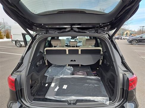 New 2026 Mercedes-Benz GLB 250 GLB 250 image 32