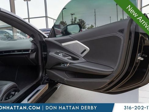 Used 2020 Chevrolet Corvette Stingray Premium Cpe w/ 3LT Preferred Equipment Group RWD image 19