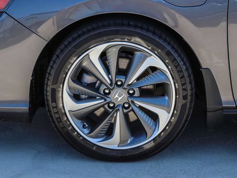 Used 2021 Honda Clarity Touring image 11