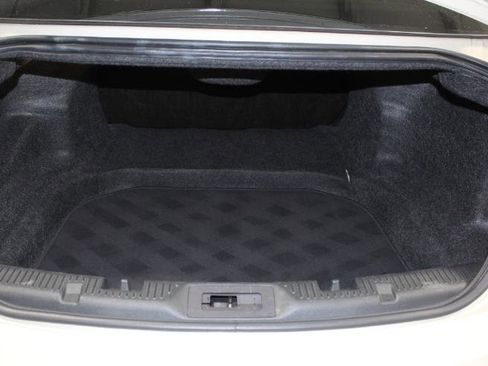 Used 2014 Lincoln MKS w/ Equipment Group 101A image 23