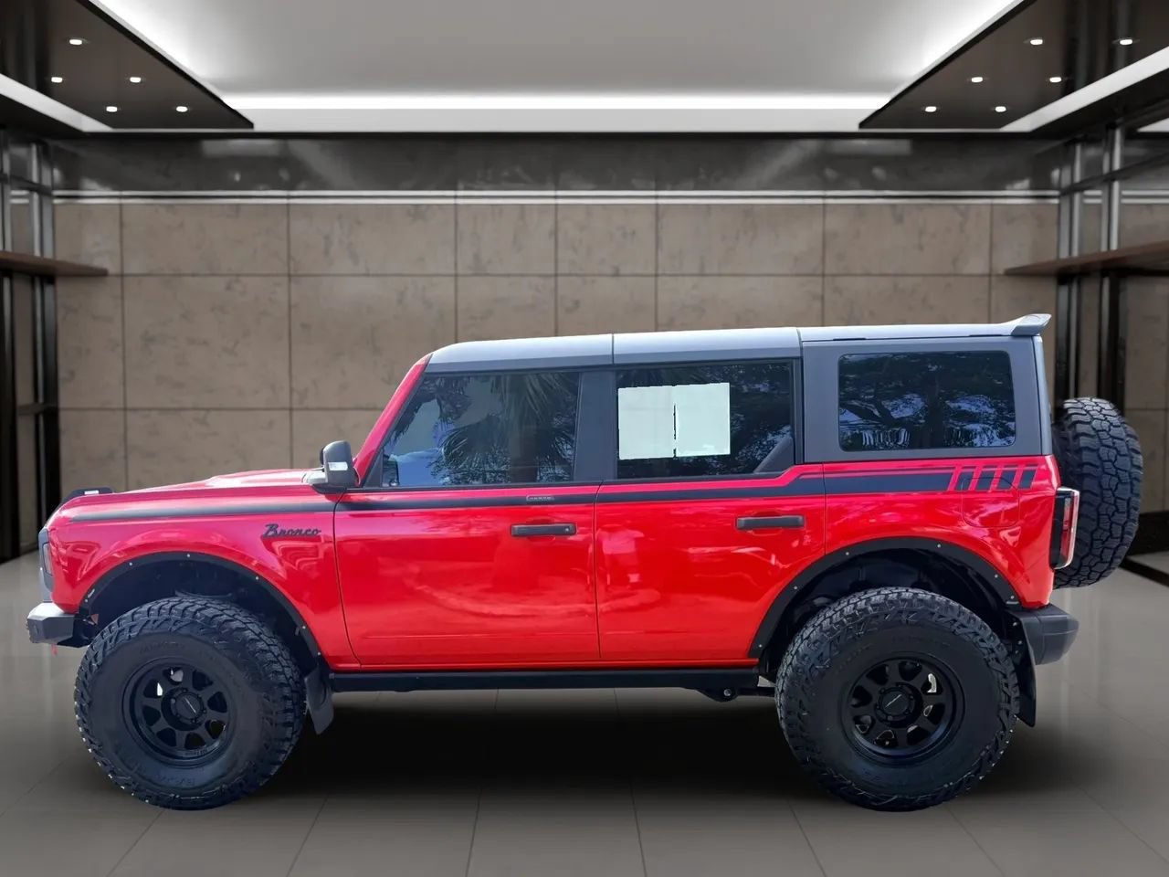 Used 2021 Ford Bronco Badlands AWD/4WD image 6