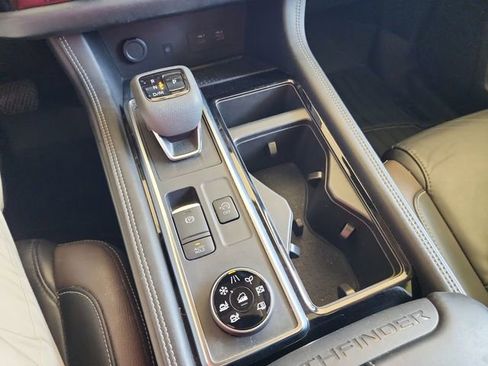 Used 2023 Nissan Pathfinder Platinum w/ Cargo Package image 19