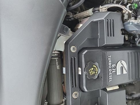 Used 2022 RAM 2500 Laramie image 34