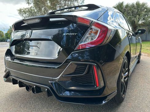 Used 2021 Honda Civic Sport image 10