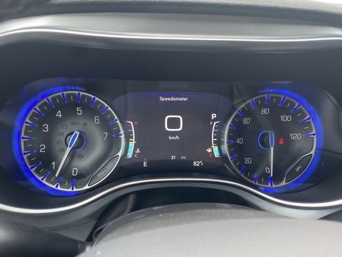 New 2026 Chrysler Pacifica Limited w/ S Appearance Package image 20