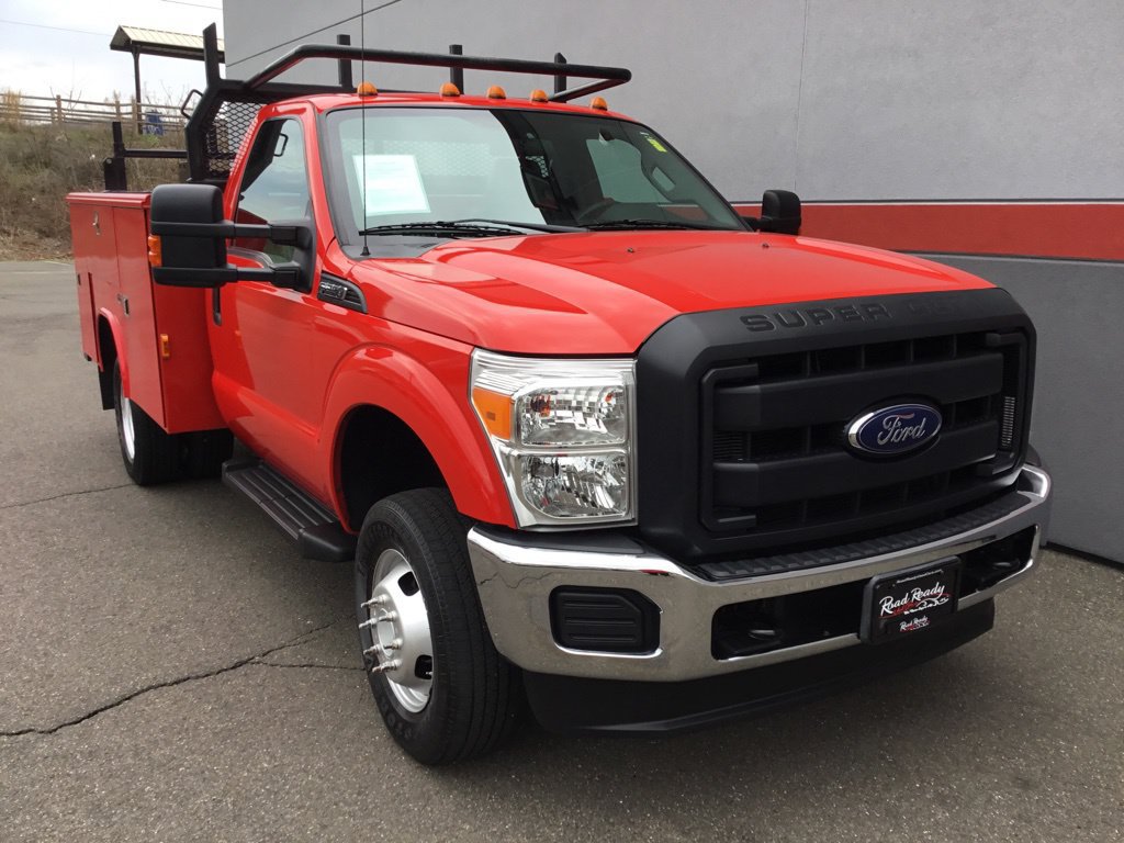 Used 2016 Ford F350 XL w/ Power Equipment Group AWD/4WD image 2