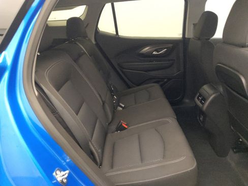 Used 2024 GMC Terrain SLE FWD image 19