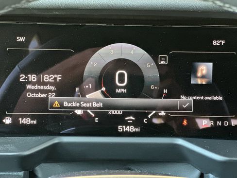 New 2025 GMC Acadia Elevation image 26