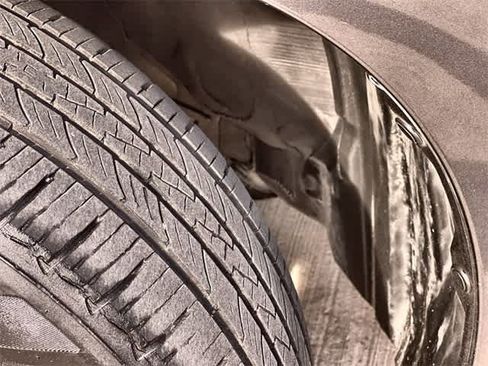 Used 2017 Toyota Prius Prime Advanced image 23