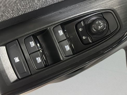 New 2026 Subaru Outback Limited image 14