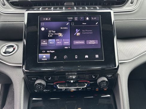 Certified 2025 Jeep Grand Cherokee Altitude AWD/4WD image 11